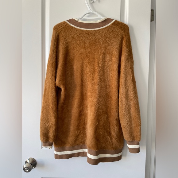 Aritzia Sundays Best Kitty fuzzy cardigan sweater - Picture 4 of 4